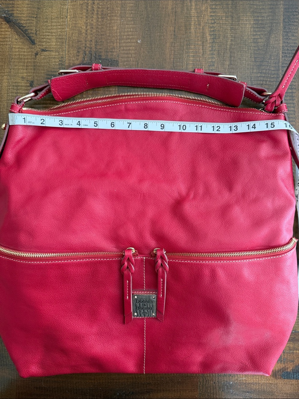 Dooney & Bourke Red Leather Shoulder Bag- 90’s chic - Picture 6 of 7